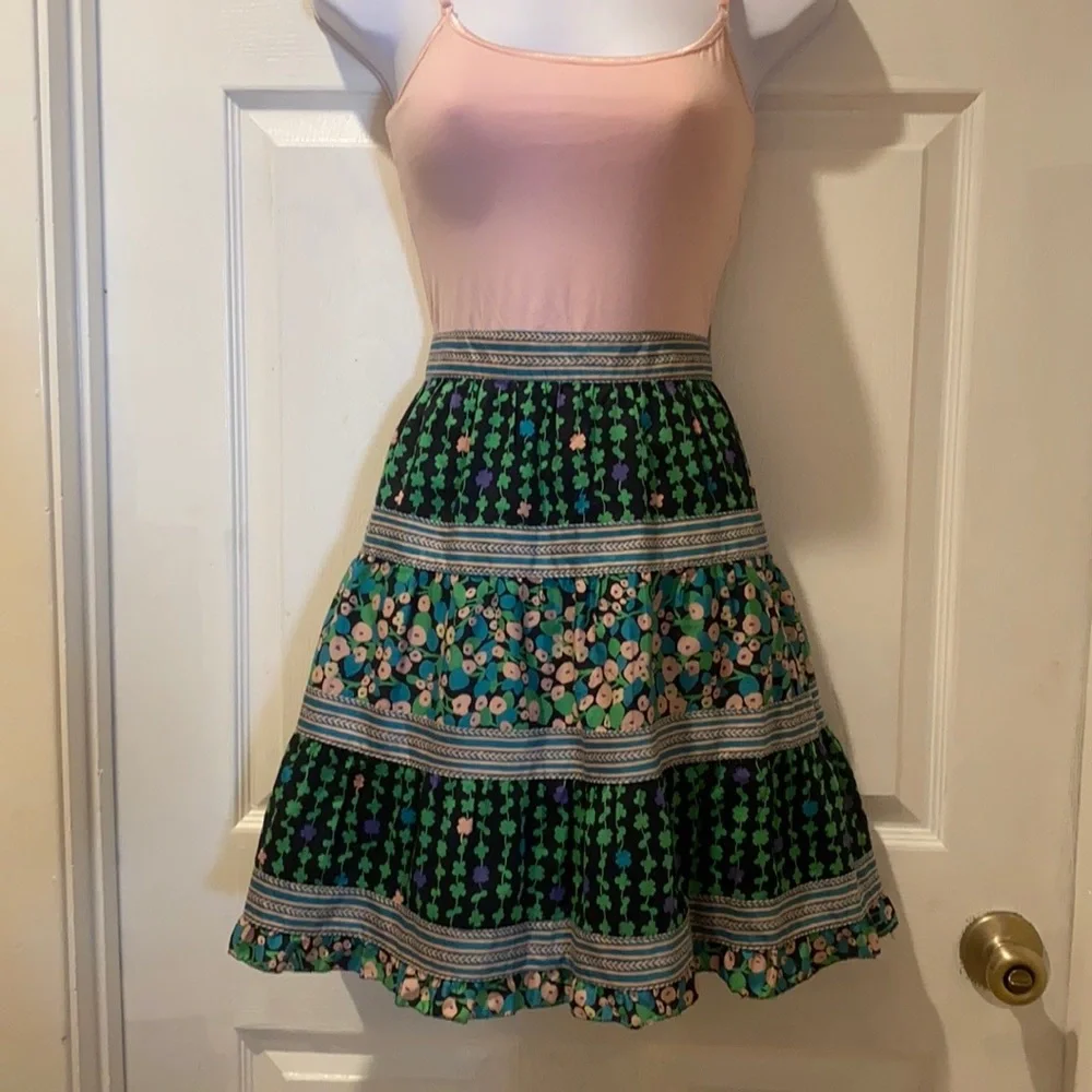 Marc Jacobs Clover Leaf and Daisy Floral Print fit and flare Mini Skirt 8 - Picture 16 of 16